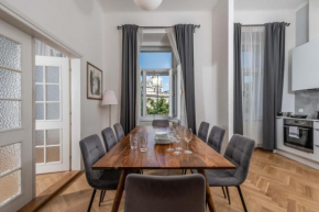 Centrally located 3BD home near National Museum